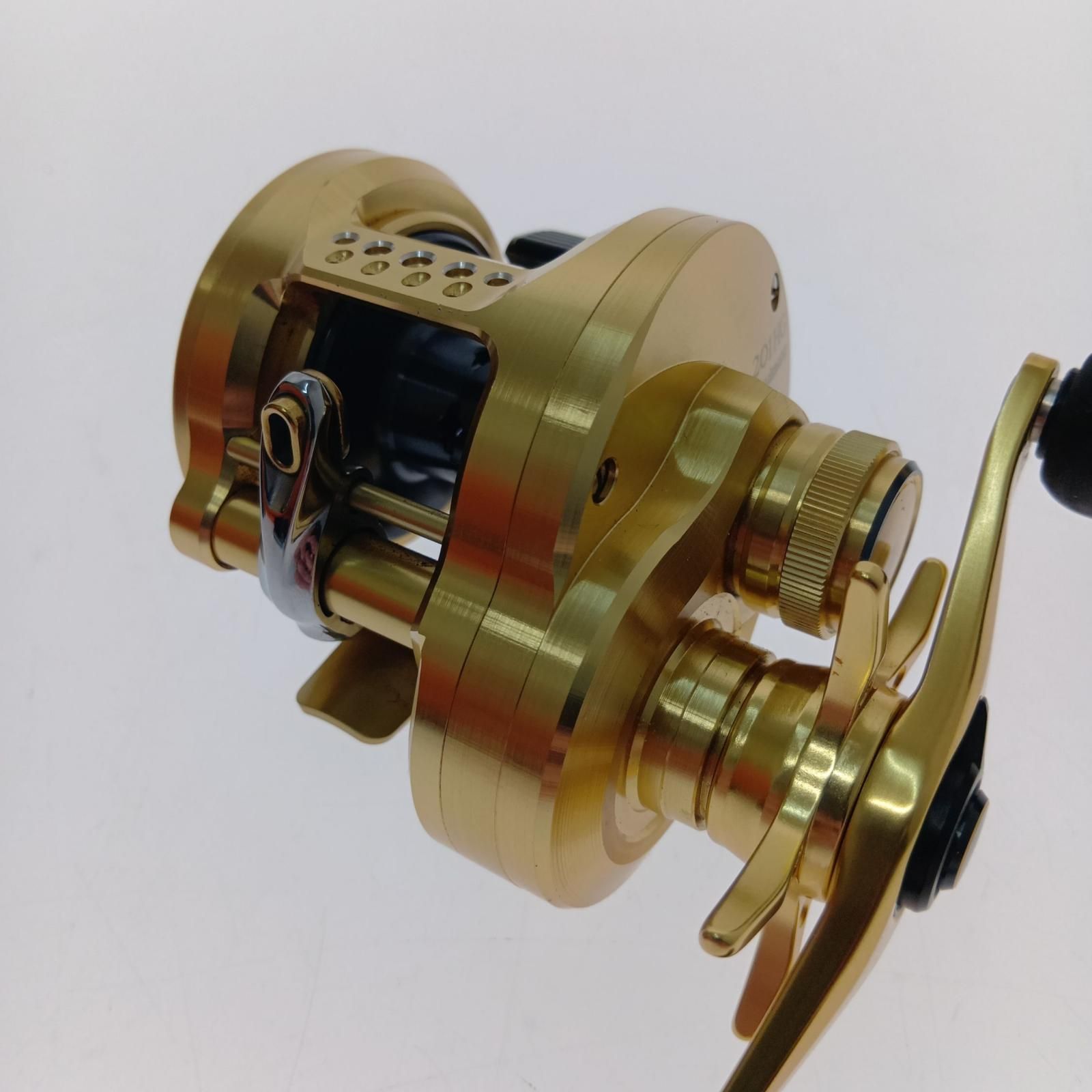 SHIMANO - □□SHIMANO シマノ カルカッタコンクエスト201HG 04239 □□SHIMANO シマノ カルカッタコンクエスト201HG 04239 - メルカリ