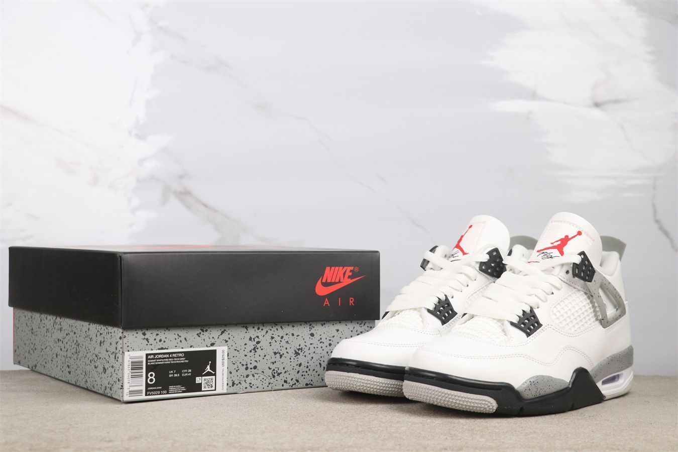ナイキ エアジョーダン1 ホワイトセメント 29cm 新品NIKE JORDAN スニーカー紹介】NIKE AIR JORDAN 1 White Cementを開封！買わ