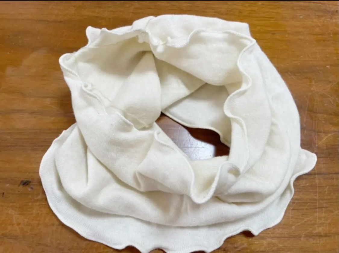 綿100%ベージュレースシングルウェーブ手作り手染めネックウォーマー  