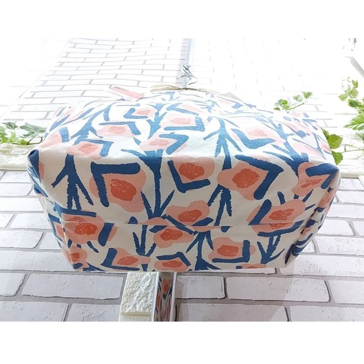 新品□プティ・ラージ トートバッグ□カナコノkanakono□タグ付