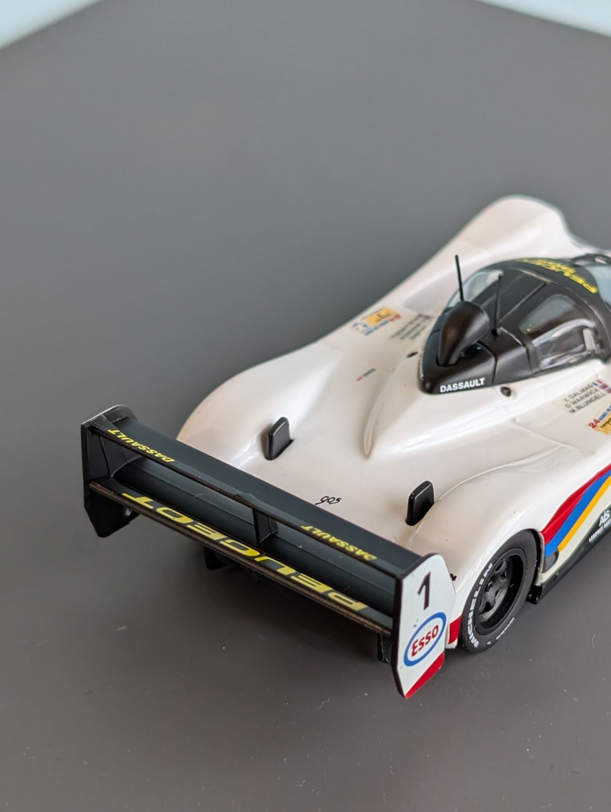 Peugeot 905 n° 1 Winner 24h Le Mans 1992 1⁄43 Ixo Models LM1992