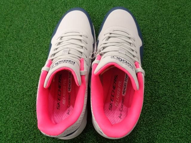 GK栄三越□128 シューズ 【22.5】SKECHERS GO-GOLF AIR DOS GYNV