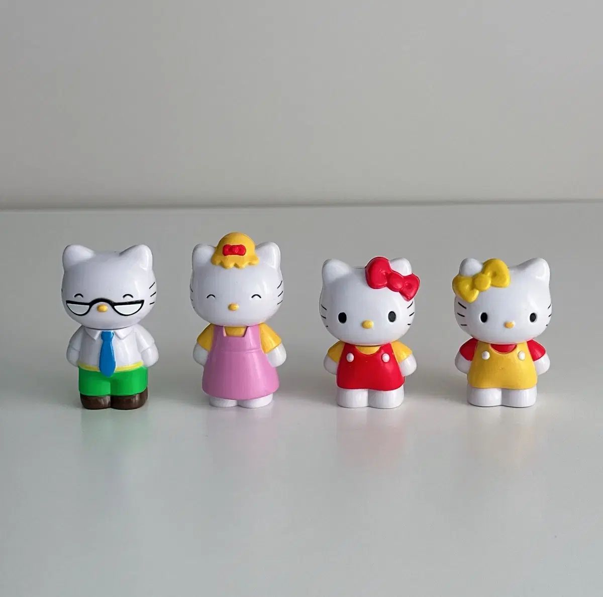 キティ 家族 フィギュア