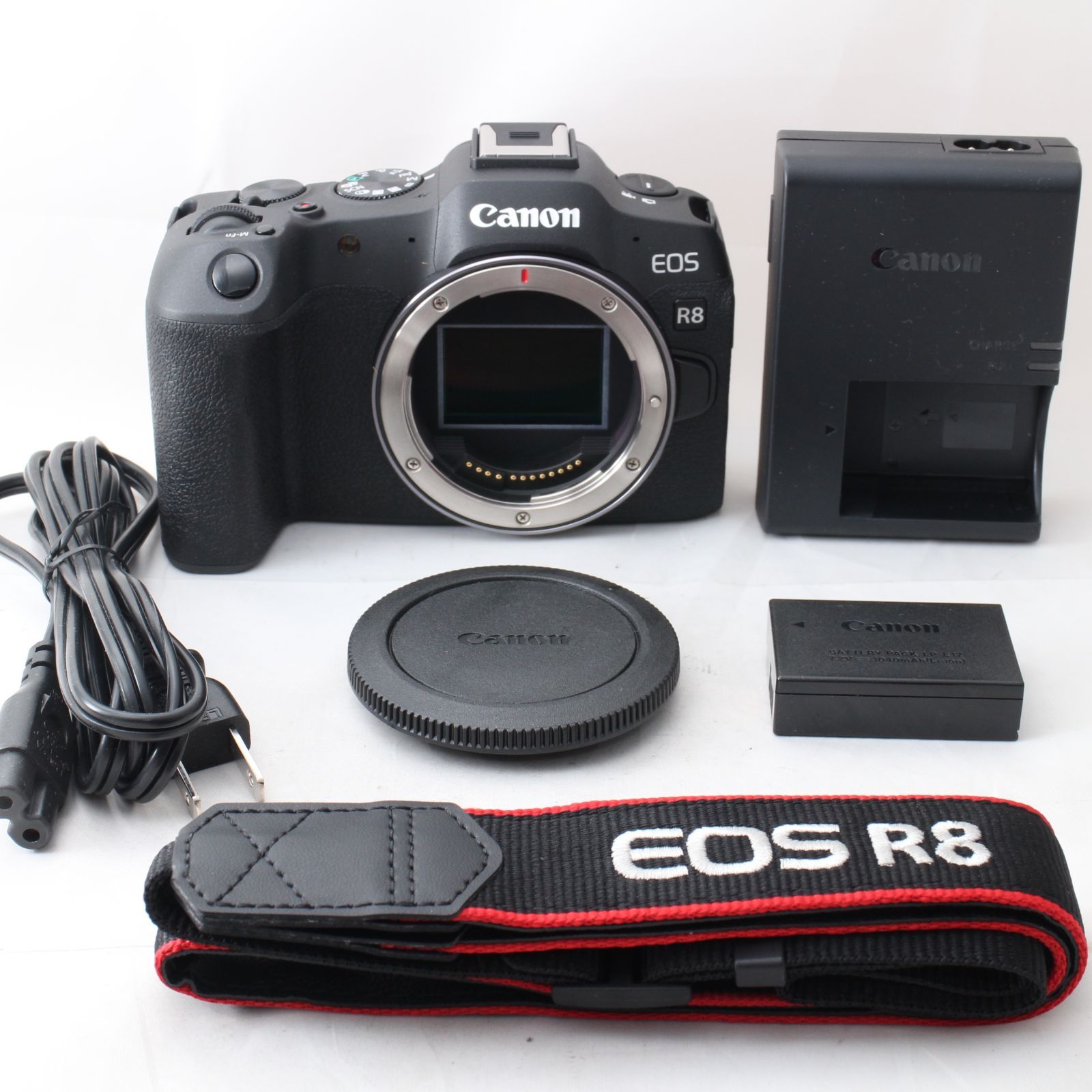 美品　Canon EOS R8 ボディ シャッターカウント1000以下 美品 Canon EOS R8 ボディ シャッターカウント1000以下 美品 Canon EOS