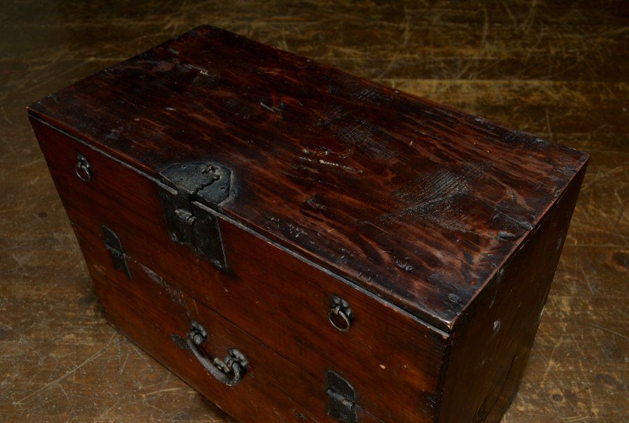 蔵A5456a 李朝家具 小さなバンダジ 松材 鉄金具 李朝箪笥 WWW_IBETON_RU