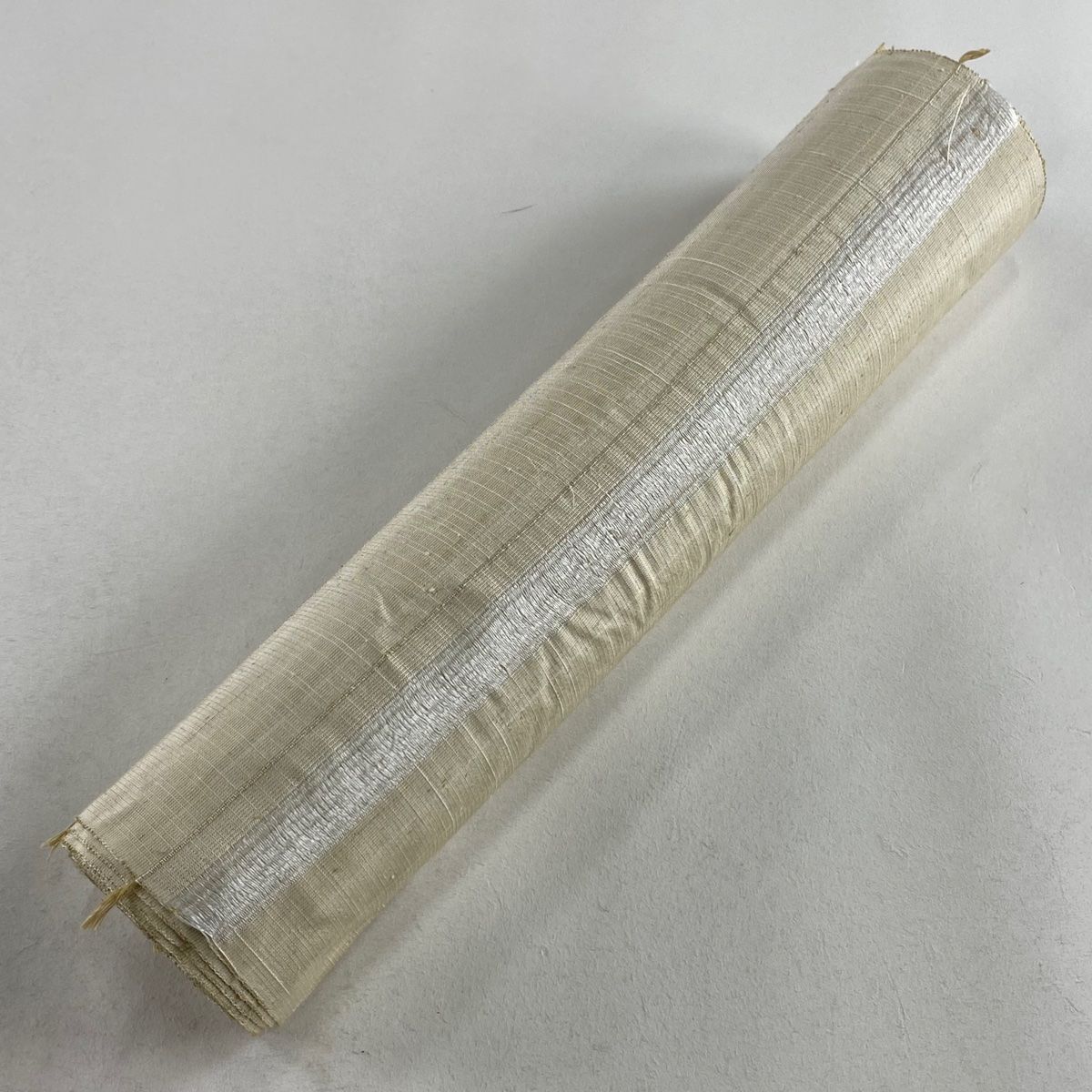 インドネシア ベージュ