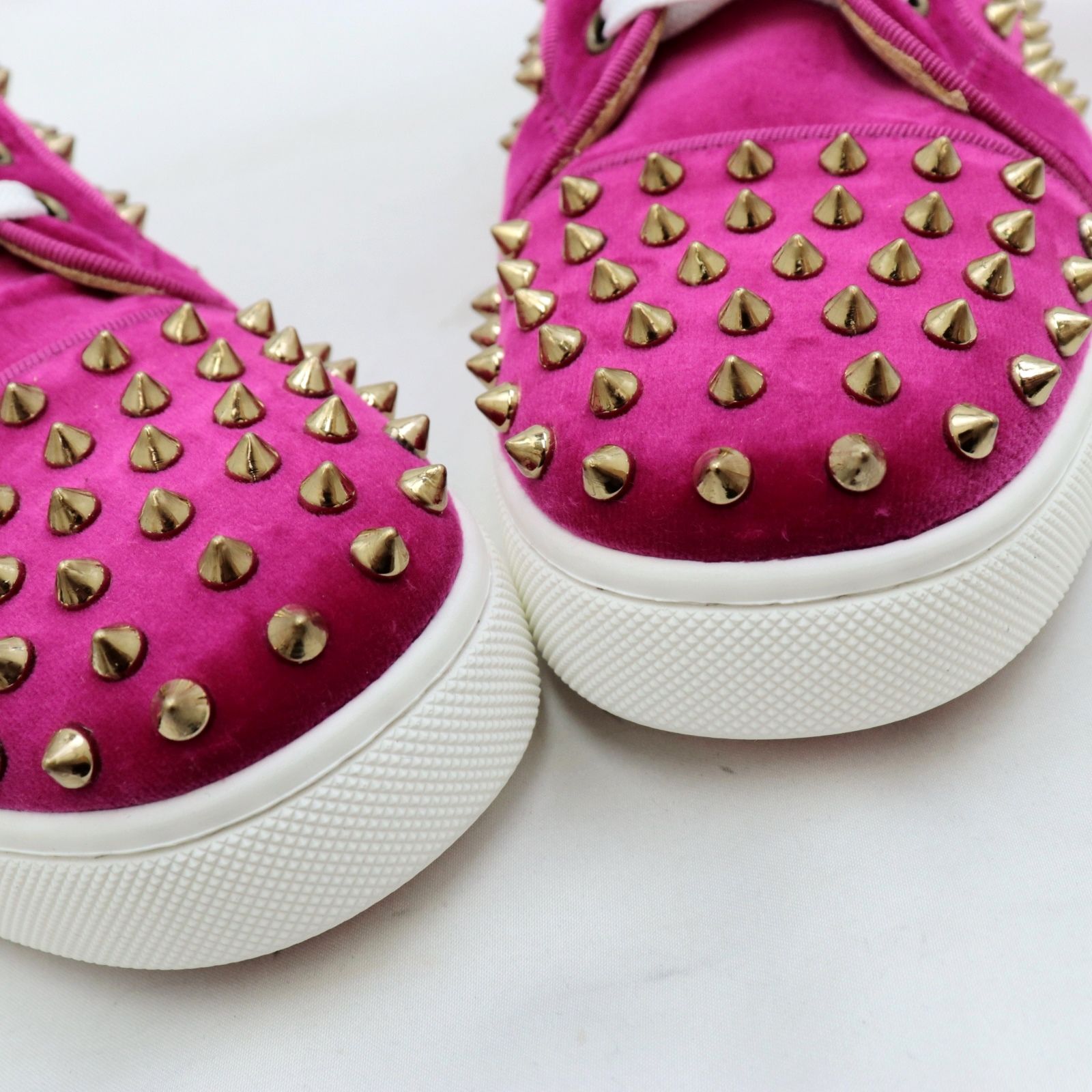 未使用 クリスチャンルブタン スパイクスタッズ ベロアスニーカー  