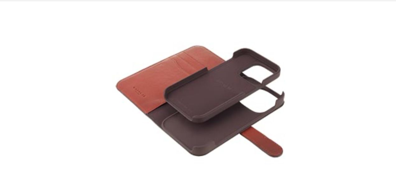 iPhone 15 Pro用 COACH（R）ブックタイプケース／SIGNATURE Brown