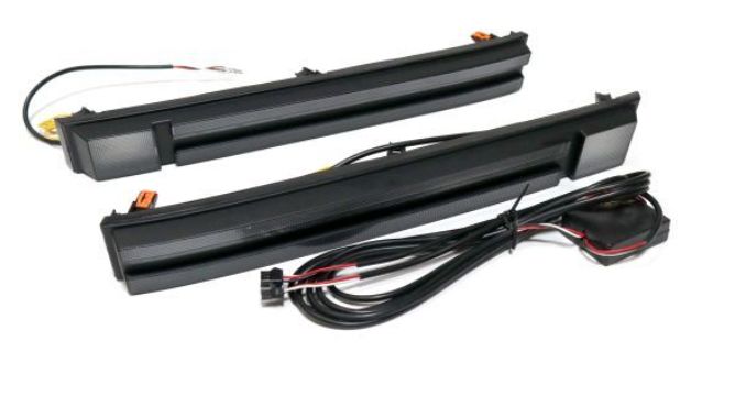 ランドクルーザー250用 デイライト シーケンシャルウィンカー 角目 ライト下 ランクル250 エアロバンパー