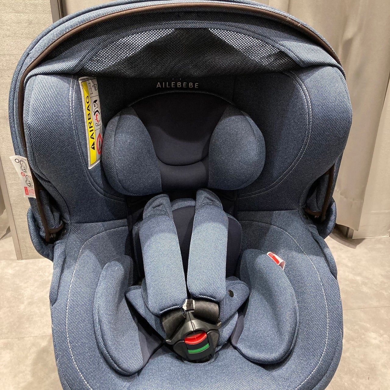 美品】 エールベベ・クルット4i Oui デニムブルー BF893 - メルカリ