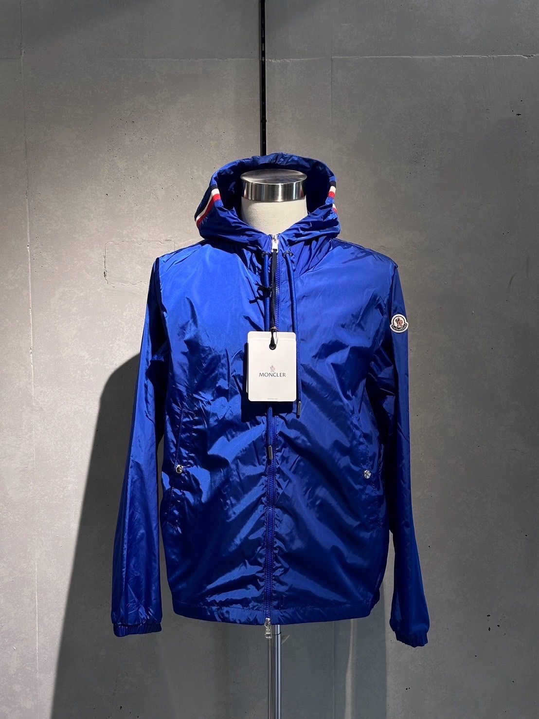 MONCLER GRIMPEURS ブルー　 サイズ2 MONCLER GRIMPEURS NAVY 2 マウンテンパーカー Navy Blue Grimpeurs