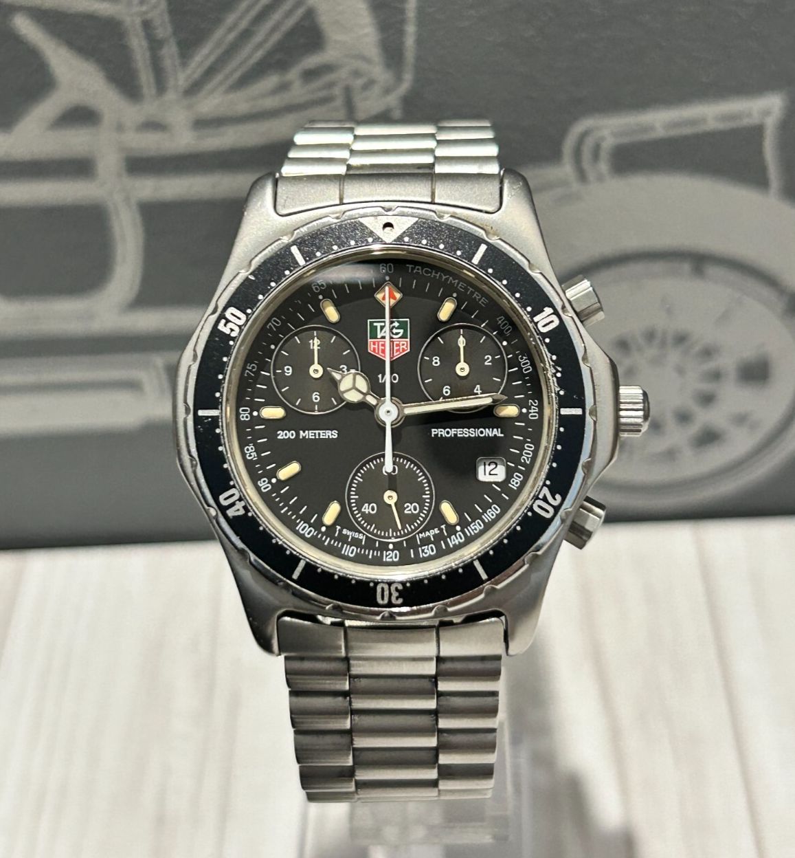 タグホイヤー PROFESSIONAL 200 CE1112 クロノグラフ Tag heuer professional 2000 CE1112 クロノグラフ タグホイヤー