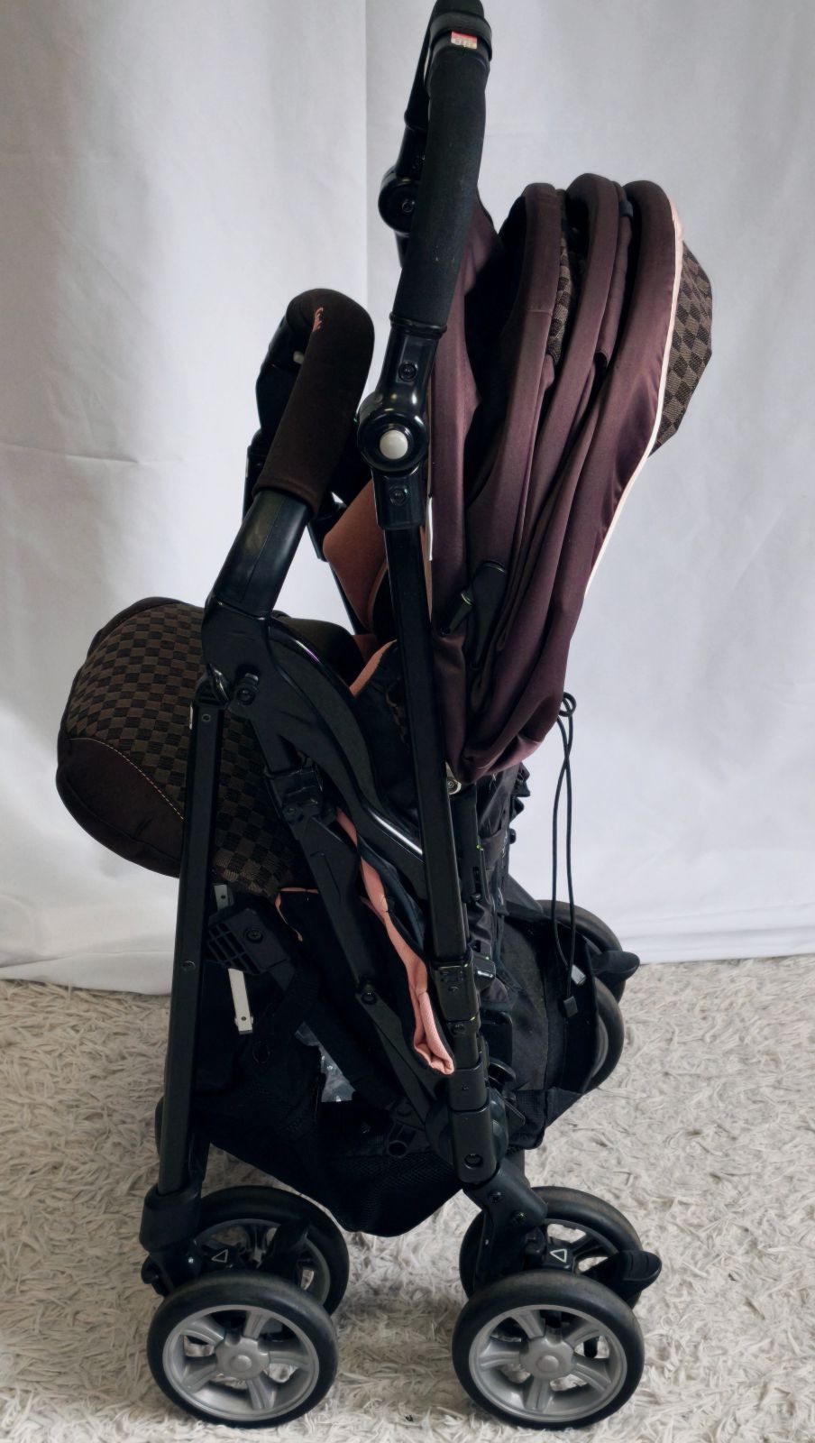 美品 人気Combi コンビ ベビーカー ホワイトレーベル ディア 美品 人気Combi コンビ ベビーカー ホワイトレーベル ディア