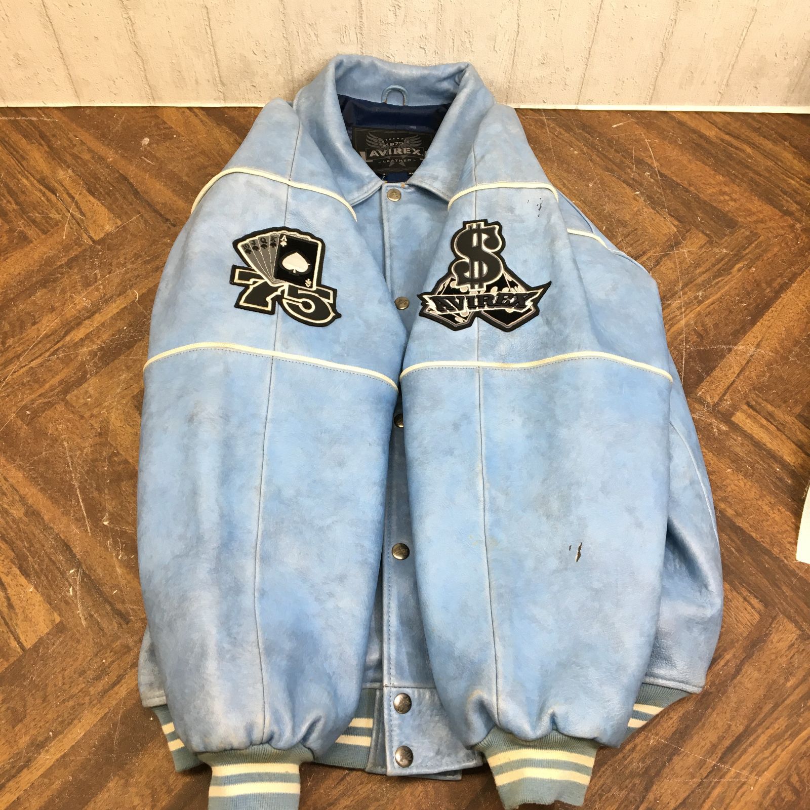 AVIREX ネイビー 本革 スタジャン AVIREX（アヴィレックス） スタジャン SIGNATURE HOODED LEATHER