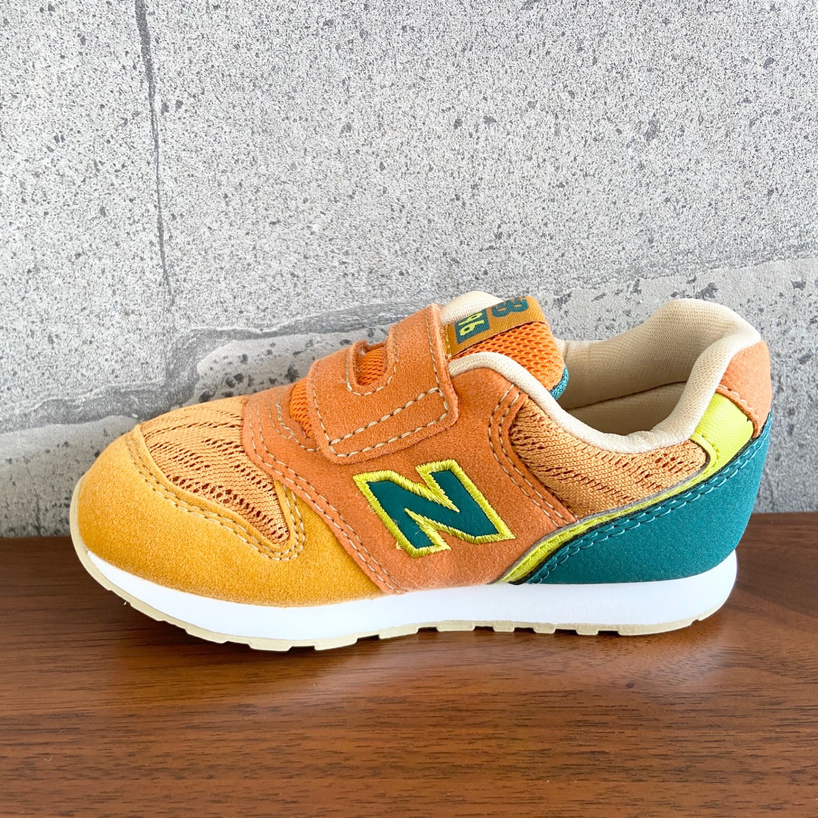 特価 New Balance - 14.5センチ オレンジタイガー ニューバランス