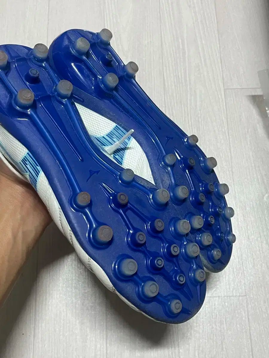 アディダス プレデター 28.5 SG 2/28まで値下げ！ Predator Flare SG 2