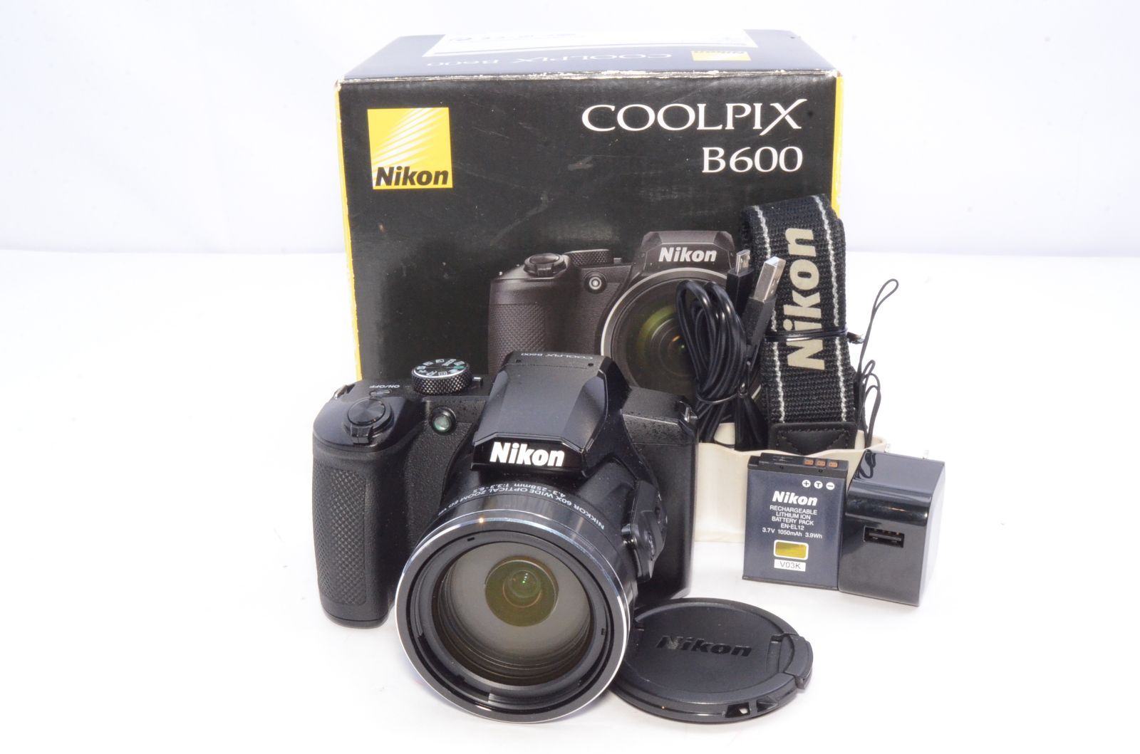 Nikon ニコン COOLPIX B600 ブラック 光学60倍 コンパクトデジタルカメラ☆元箱付き 04042 - メルカリ