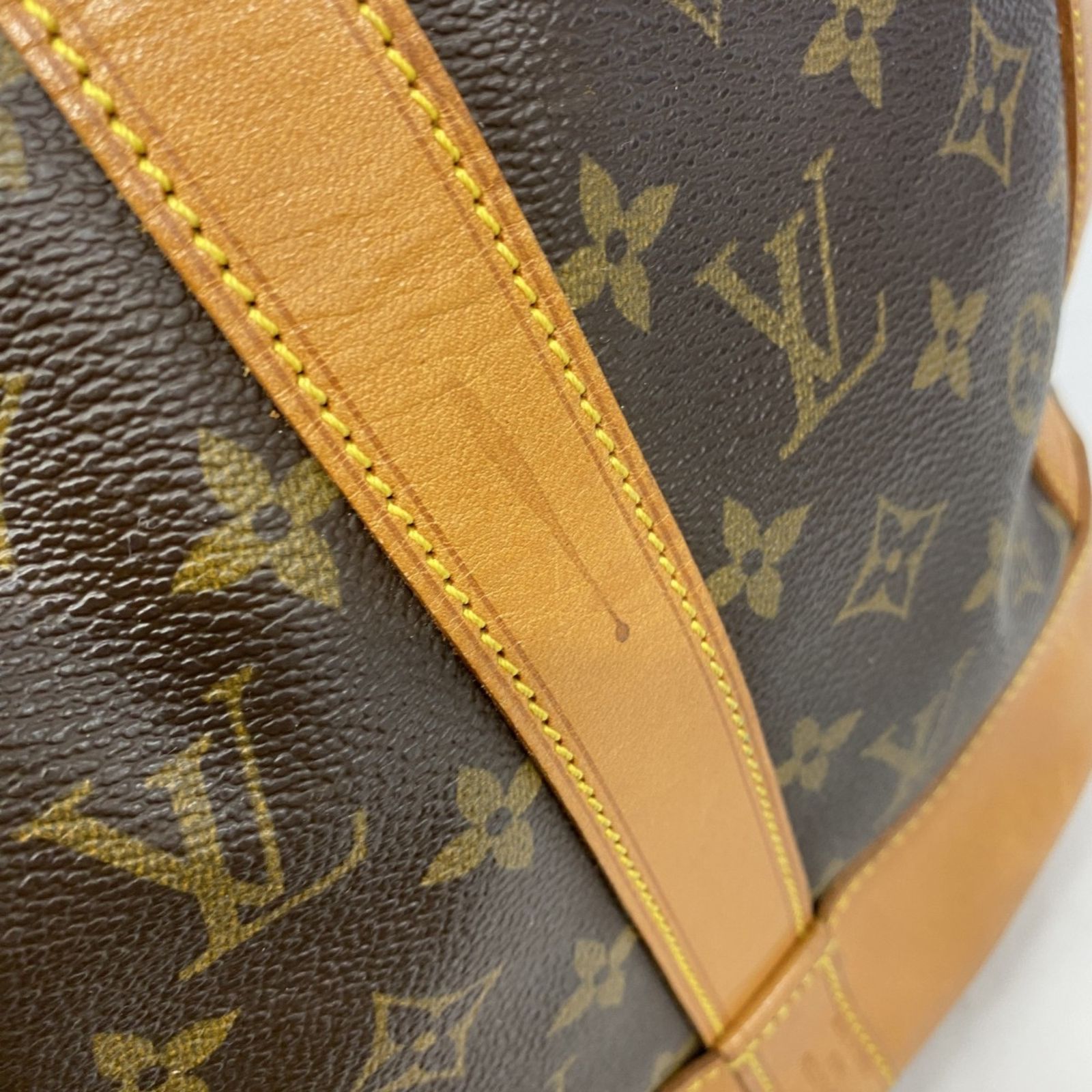 ショルダーバッグ