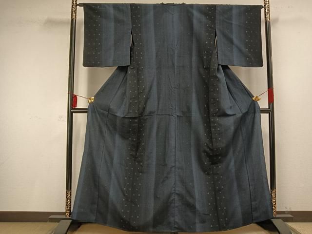 平和屋着物▽本塩沢 単衣 110亀甲 草花文 正絹 逸品 AAAW1480fy