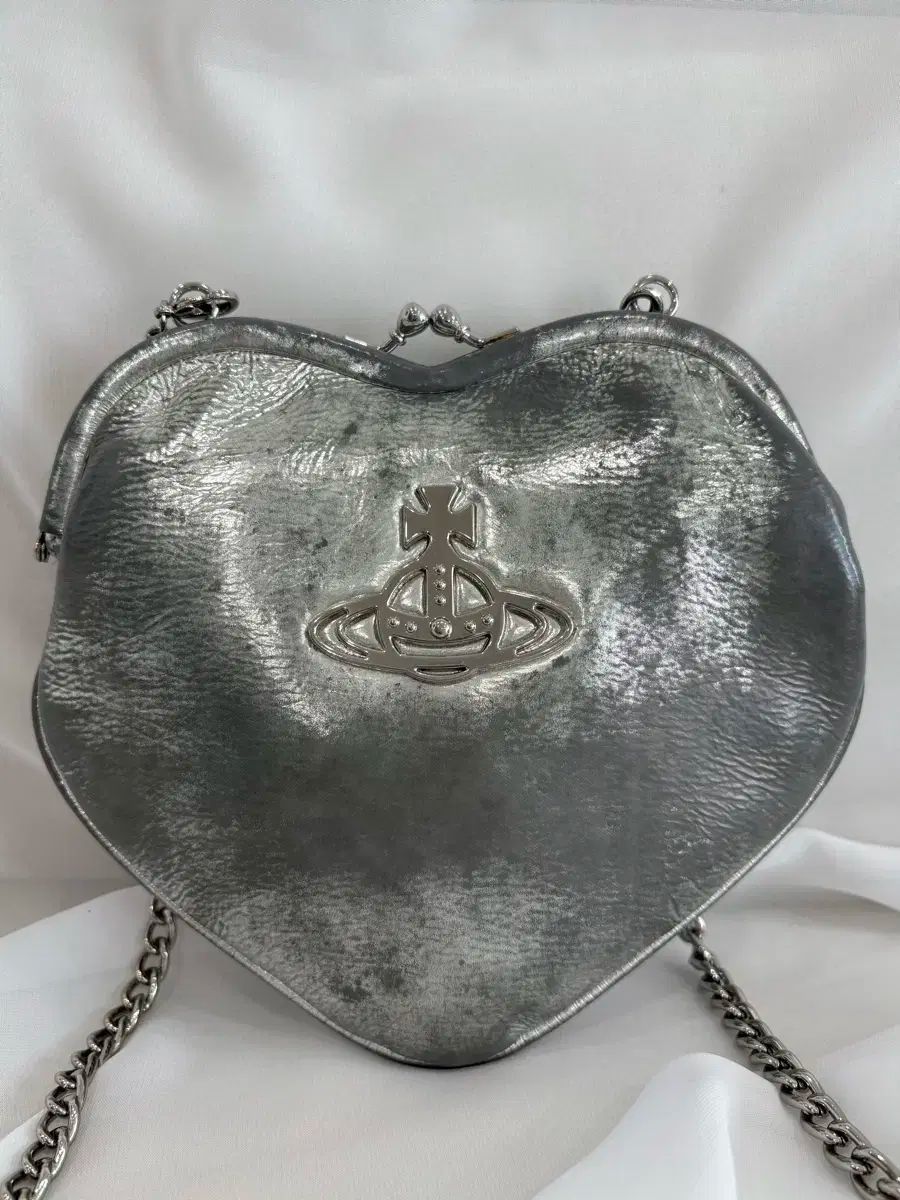 Vivienne Westwood ヴィヴィアン ウエストウッド ハート 모양 銀色 バッグ