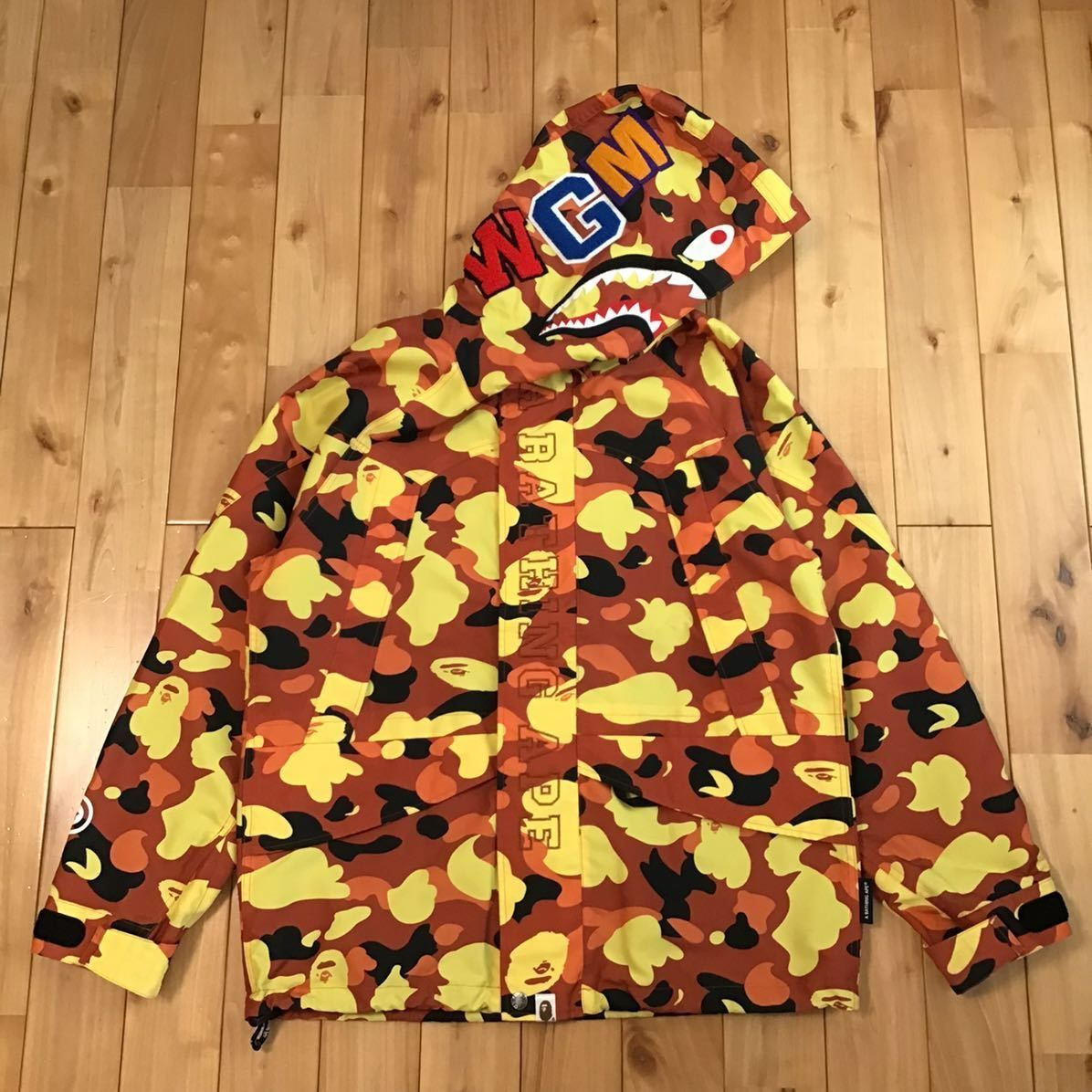 シャーク スノボ ジャケット Lサイズ a bathing ape shark hoodie 
