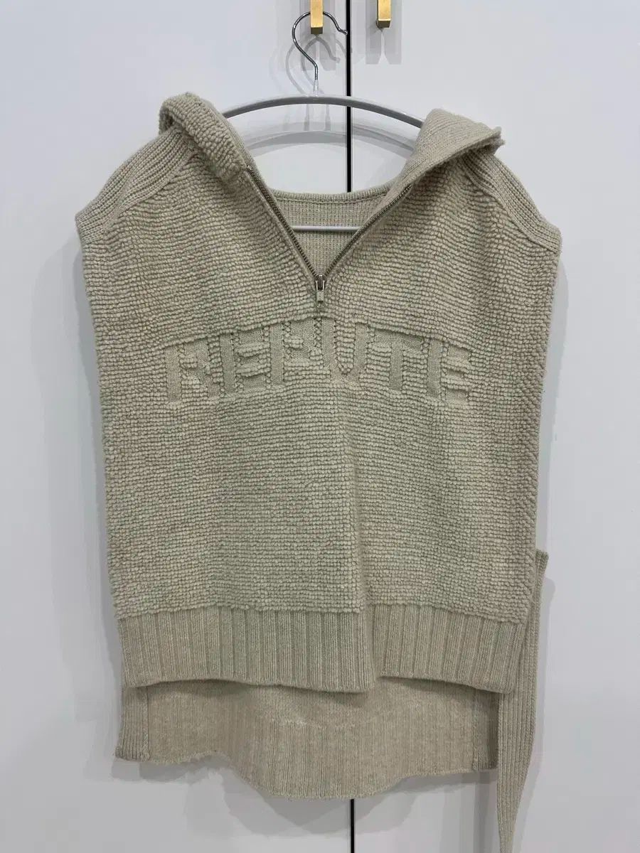 速い船積できます! ボブ VOV ニット ベスト カーディガン トップス BEST 何でも揃う。