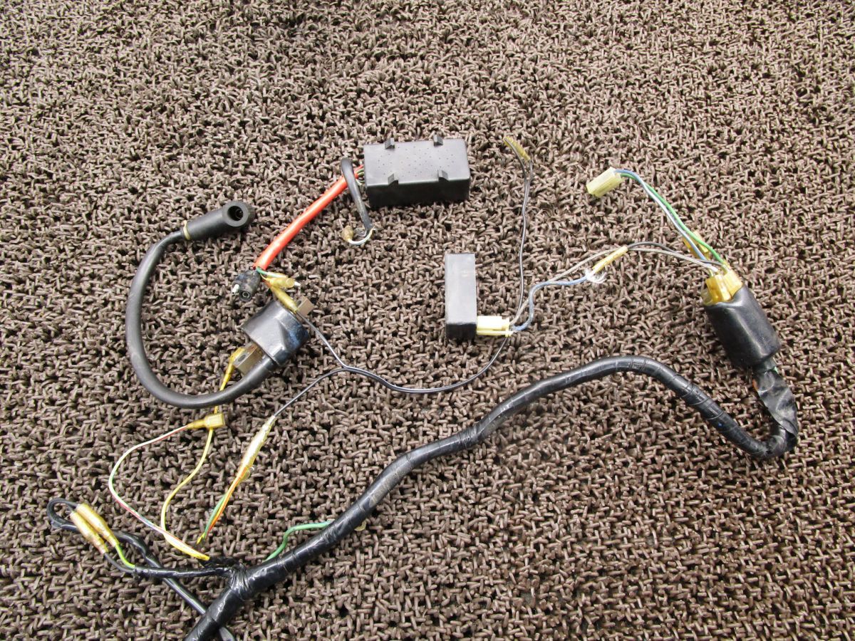 RMX250 メインハーネス △A3245 CDI レギュレター イグニッションコイル PJ11A スズキ J111 キャブ車