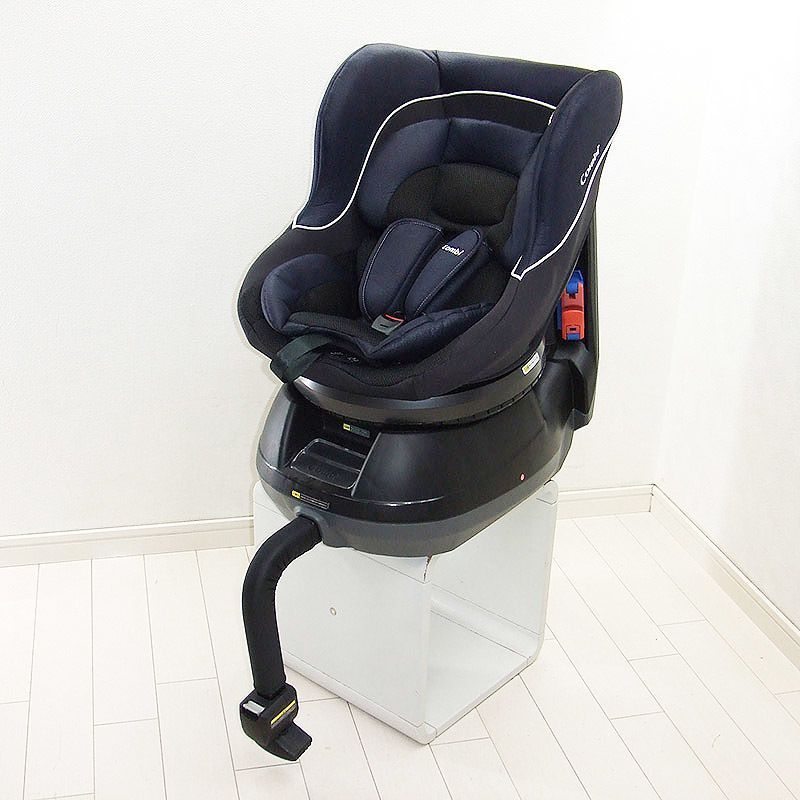 綺麗！コンビ ネセルターン ネクスト ISOFIX グレーブラック 新生児