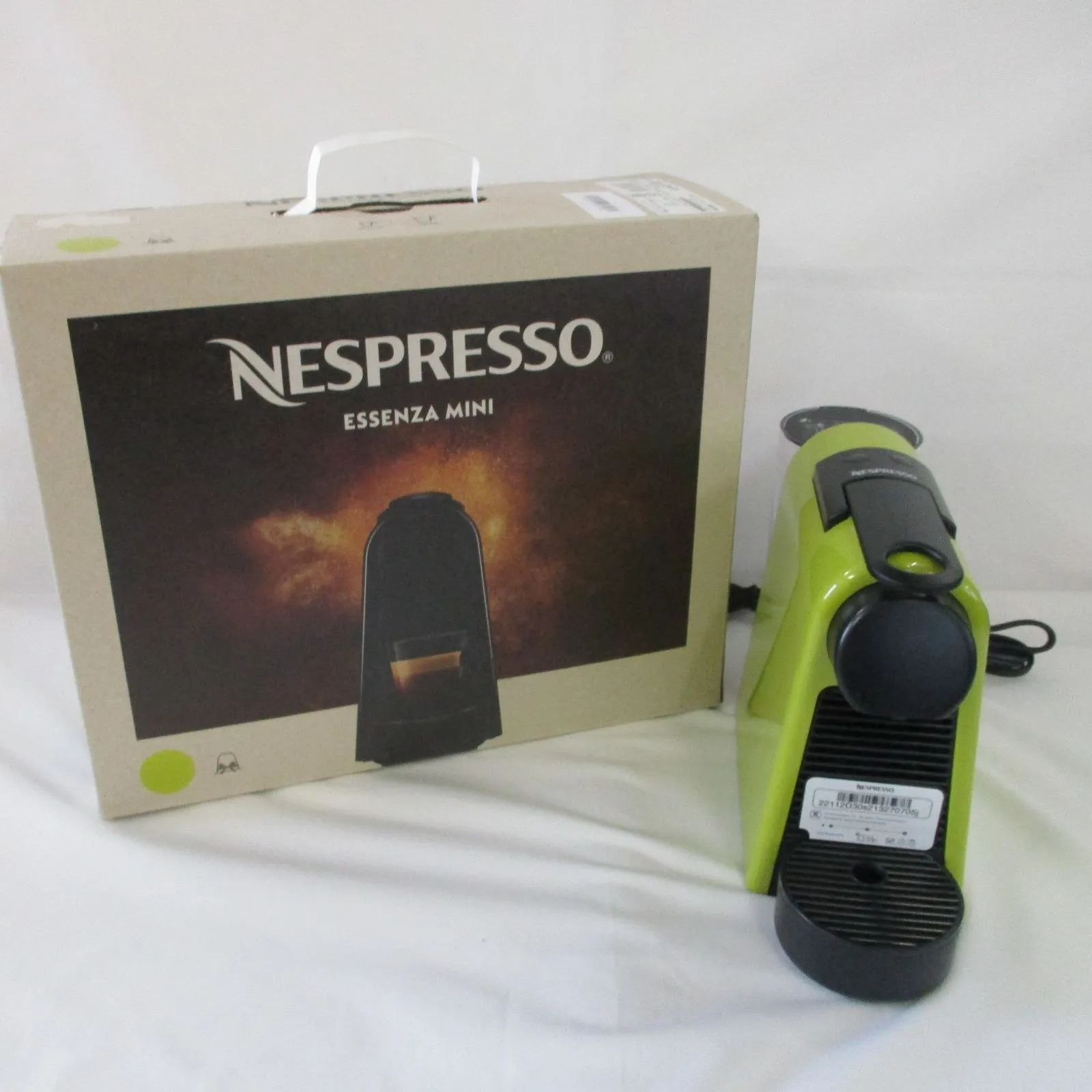 かま様　購入ページ サカナグ様専用 ネスプレッソ カプセル式コーヒーメーカー エッセンサ