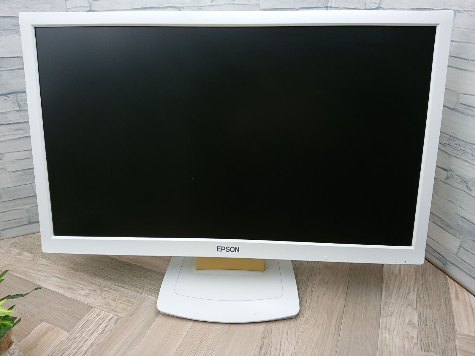 中古動作品】EPSON 21.5インチワイド液晶モニタ LD22W62S - メルカリ 中古動作品】EPSON 21.5インチワイド液晶モニタ LD22W62S - メルカリ