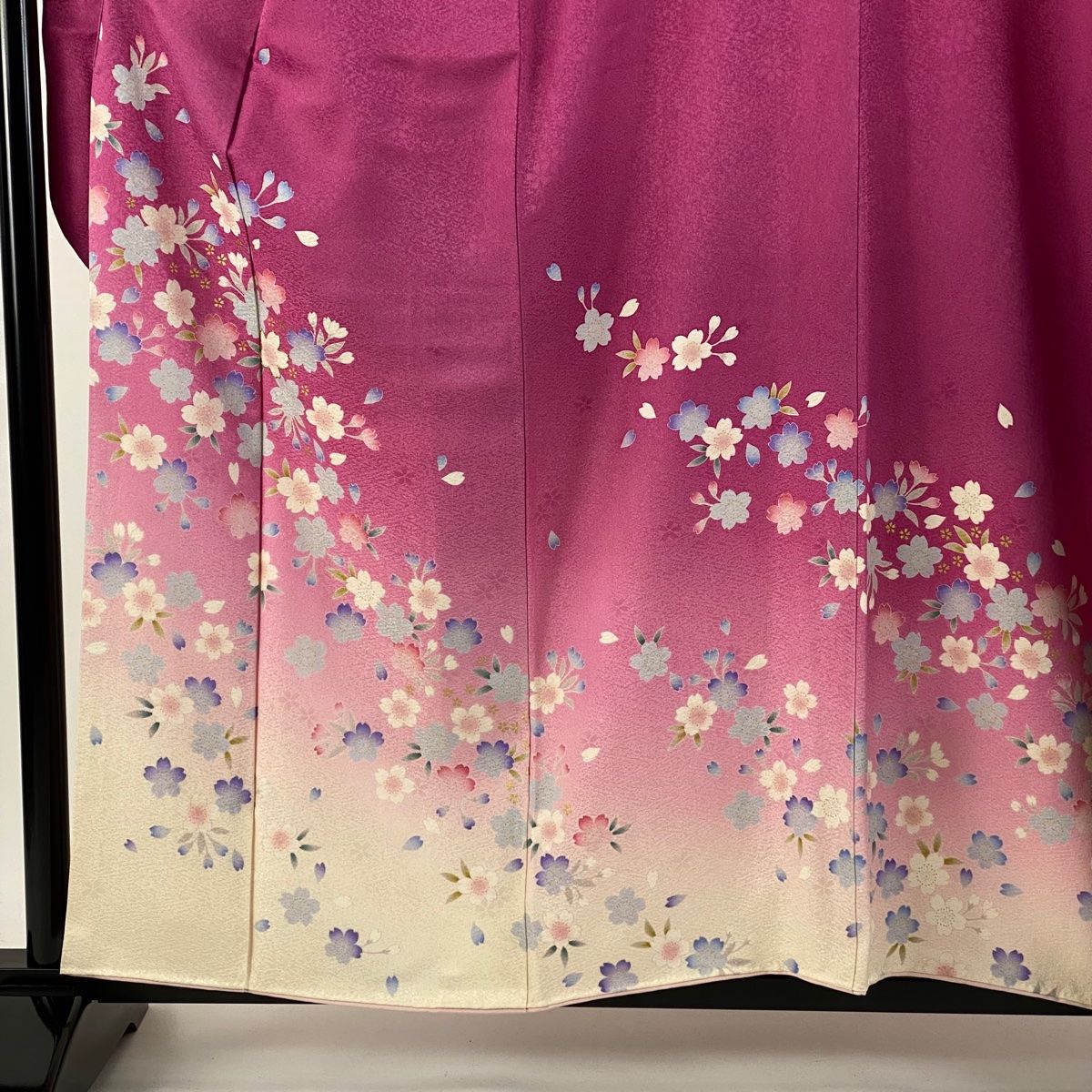 振袖フルセット 白・ピンク・紫　袷 乱 桜 箔 金彩 正絹 SOUBIEN 振袖セット 販売 ピンク 金色 ラメ 桜 菊 熨斗 金通し