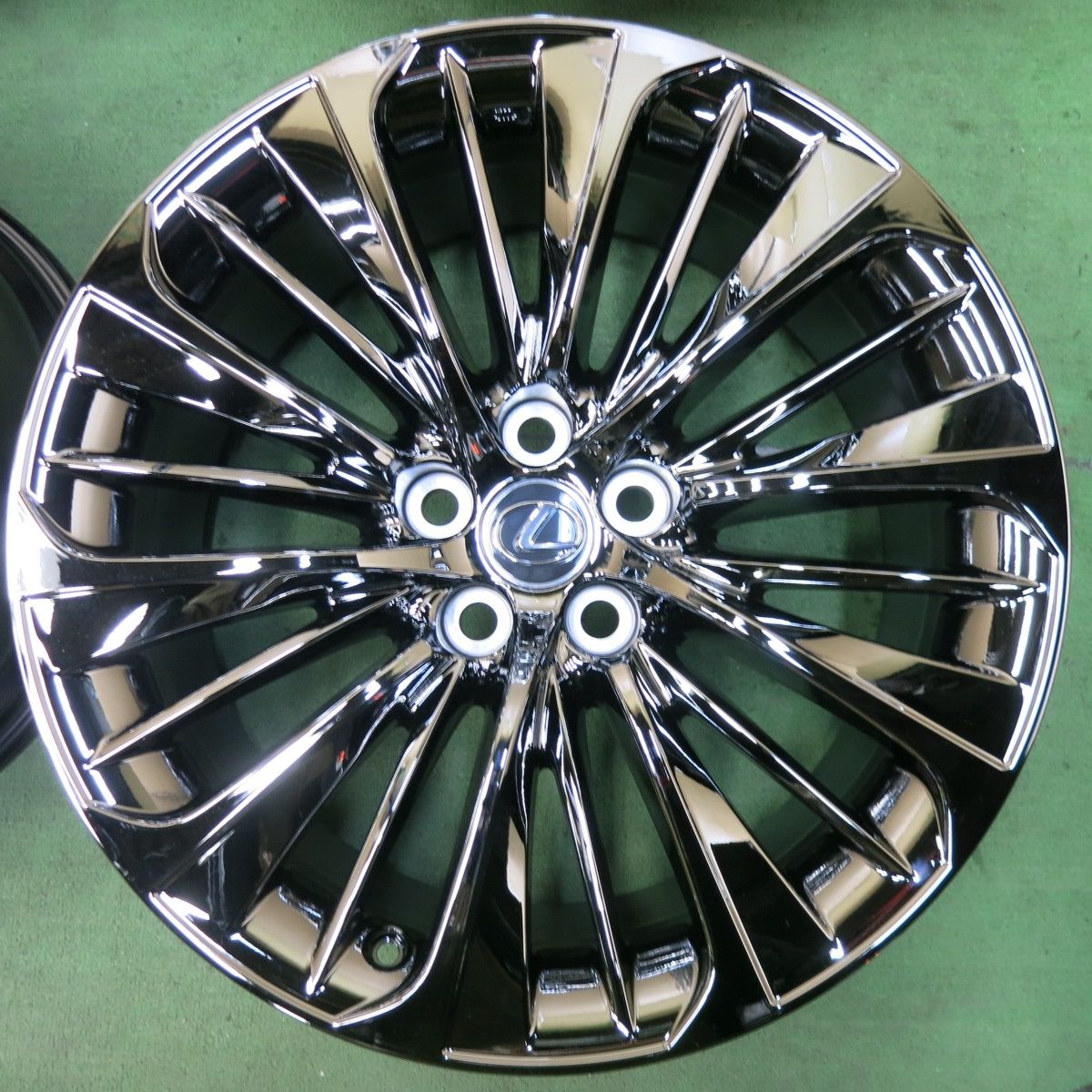 送料無料] 新車外し☆レクサス LS 純正 OP オプション ホイール 20