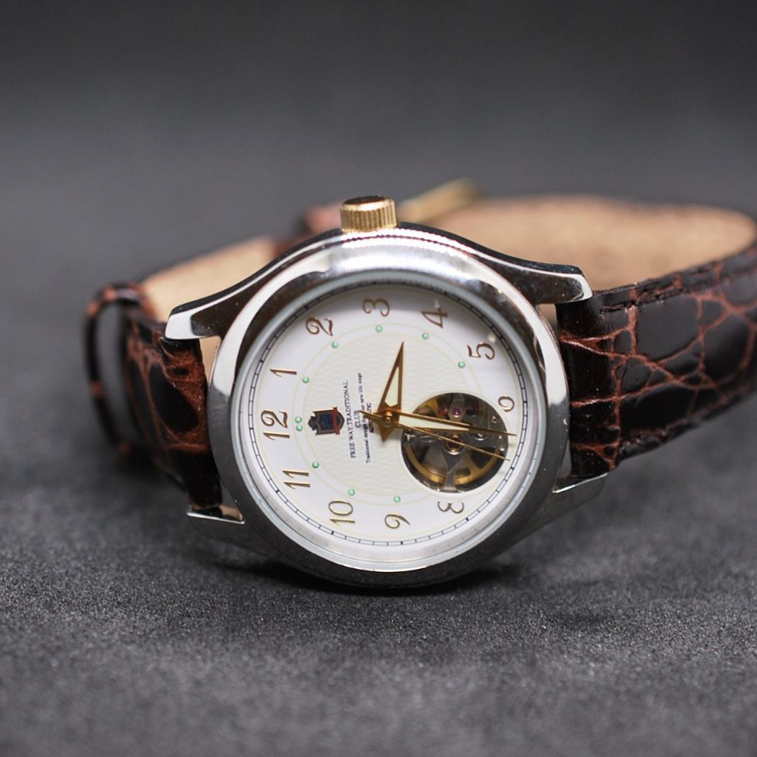 210 【美品 稼働】 CITIZEN シチズン 自動巻き FREE WAY TRADITIONAL 