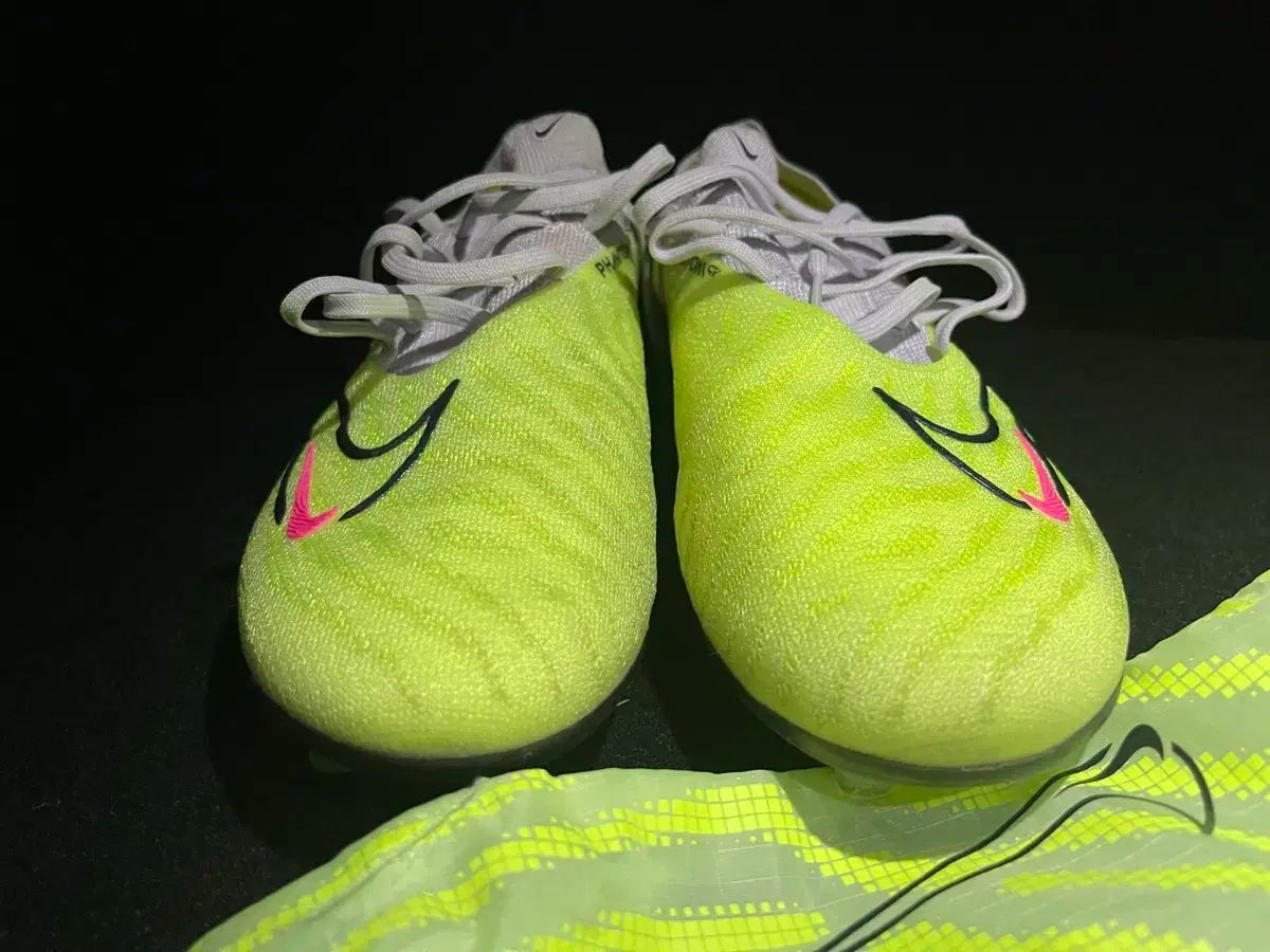 NIKE ナイキ