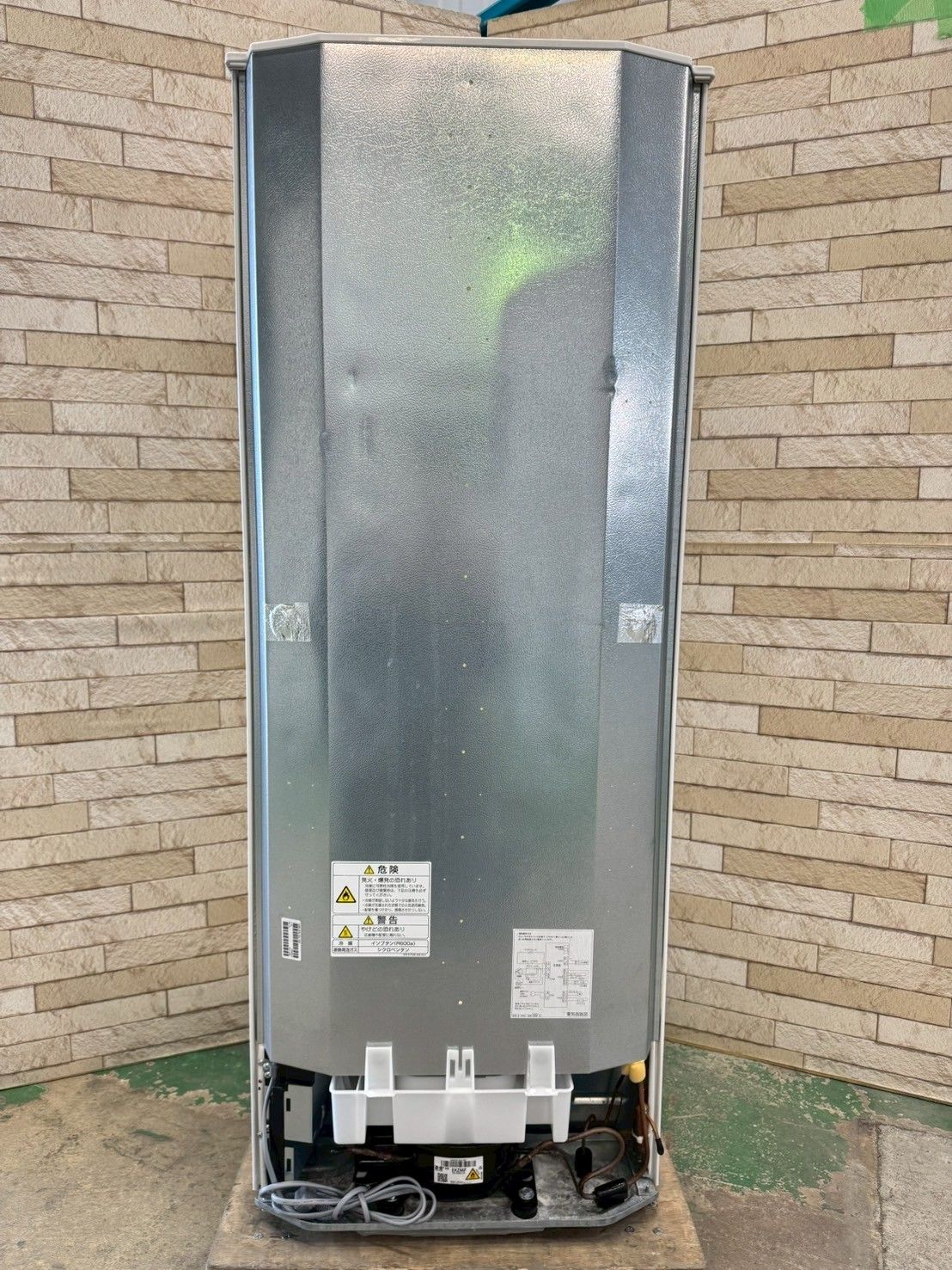 高年式】大阪送料無料☆3か月保障付き☆冷蔵庫☆アクア☆2ドア☆2023年