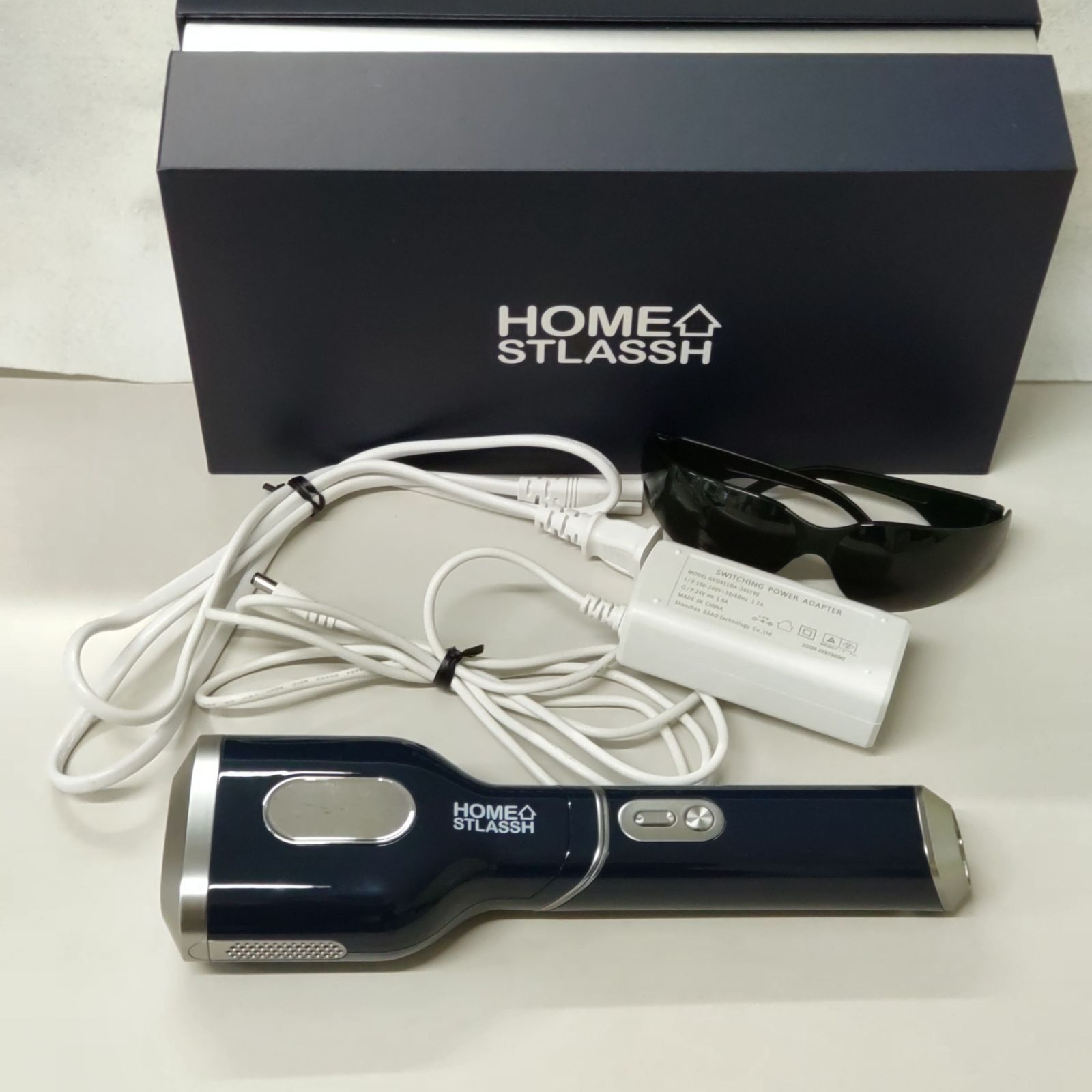 美-model 焦げ臭 0 脱毛器 本体 充電器 サングラス 取扱説明書付き 