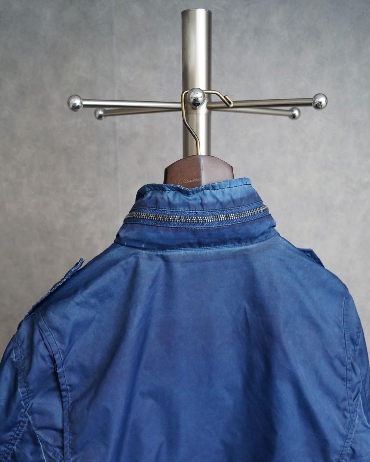 GUESS M65 Jacket Blue dye - メルカリ