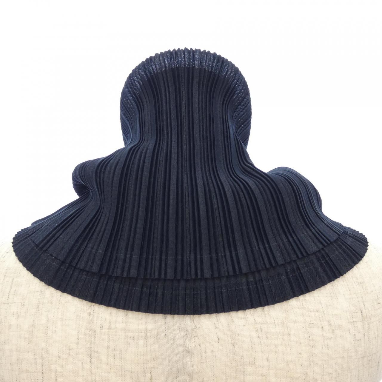 プリーツプリーズ　スヌード プリーツプリーズ PLEATS PLEASE スヌード - メルカリ
