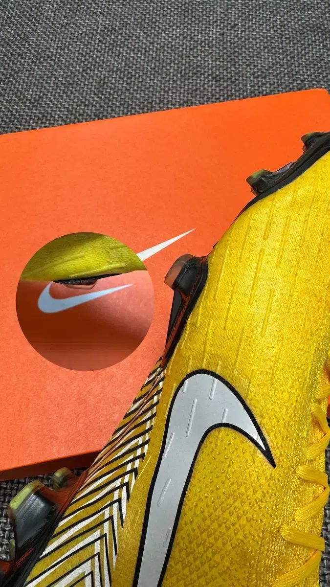 サッカーシューズ