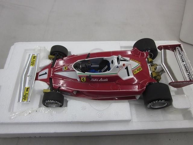 中古品 ミニカー マテル ホットウィール エリート 1/18