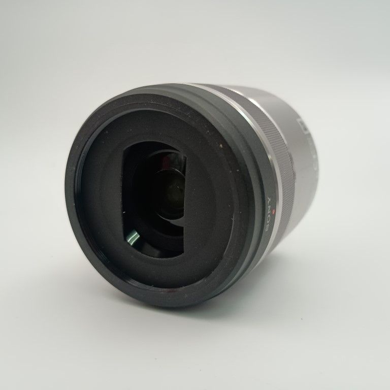 SONY SEL30M35 Eマウントレンズ SEL30M35 マクロレンズ(Eマウント用)E 30mm F3.5 Macro 1個 SONY