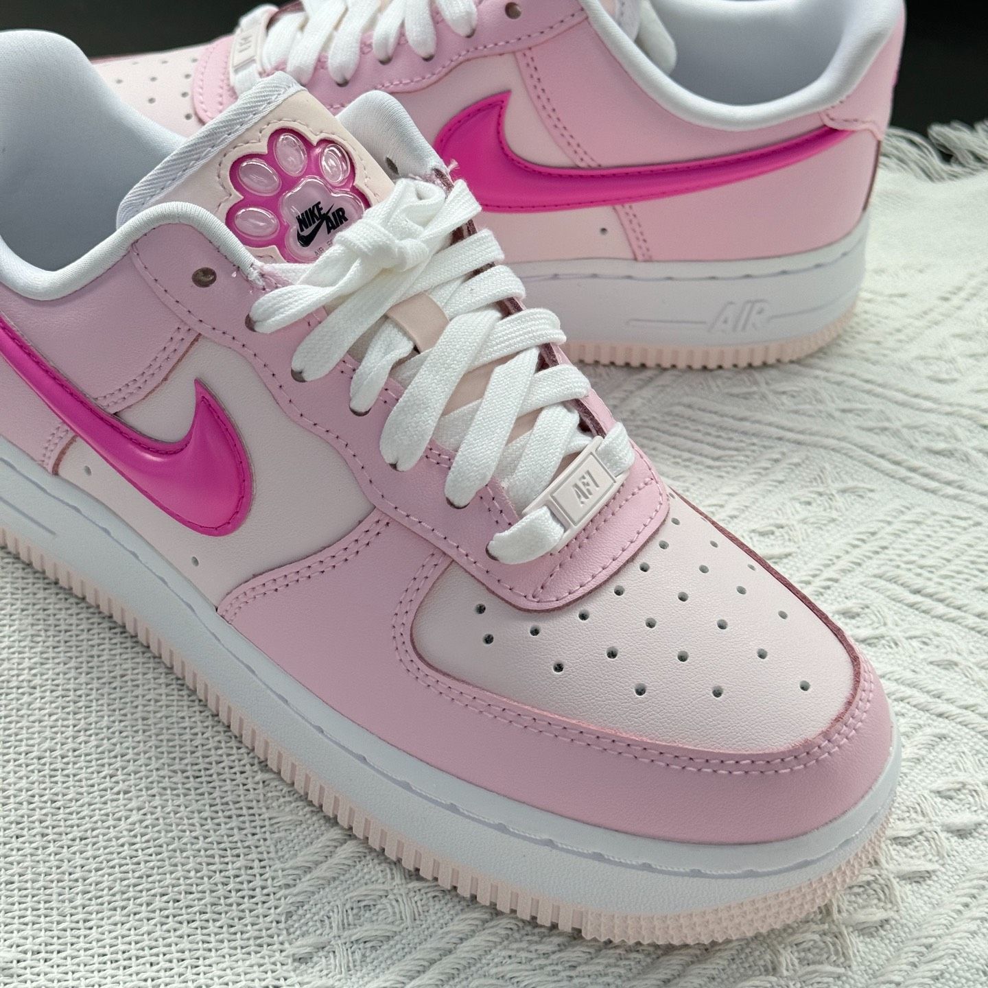 Nike SB Dunk Low Pro ピンク スニーカー　26cm Nike SB】Dunk Low Pro PRM “Pink Pig”が国内2021年2月1日/2月17