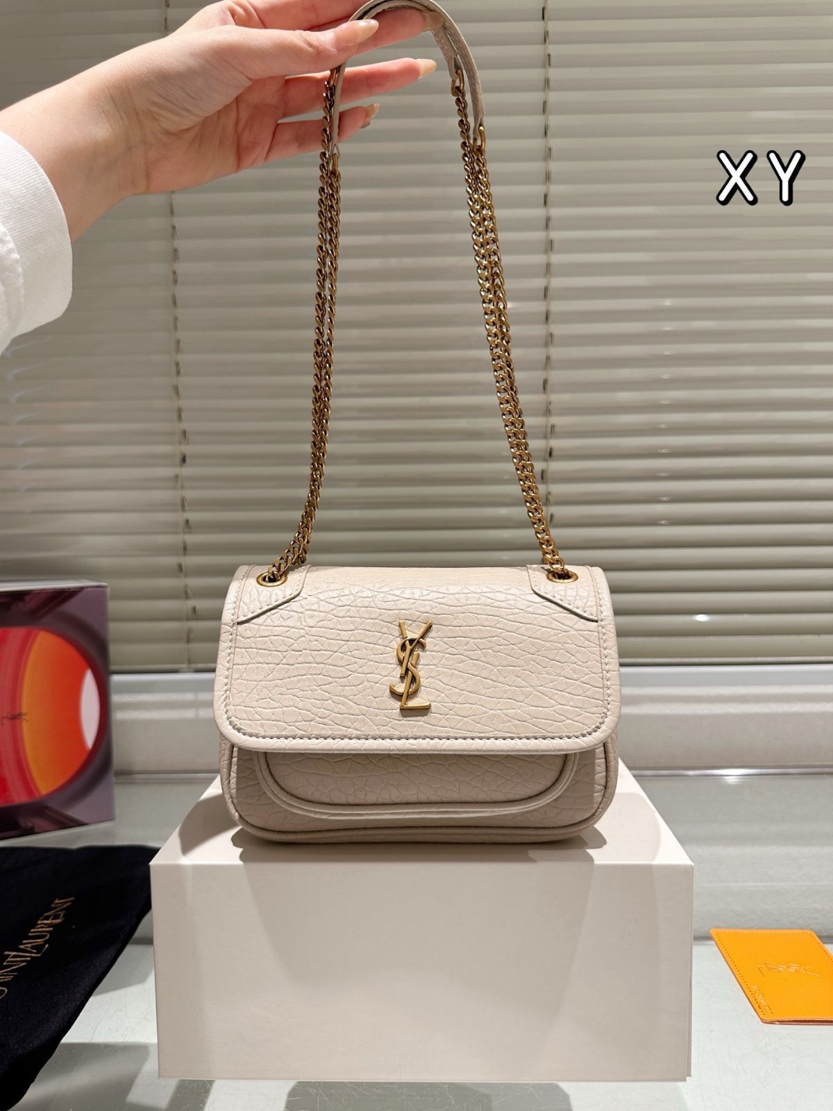 Saint Laurent サンローラン Niki Baby チェーンバッグ 今日特価】YSL