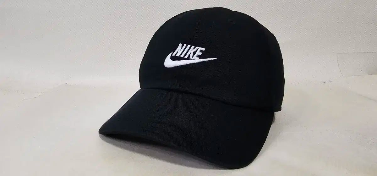 【雷市場（ポンジャン）商品韓国直送】 NIKE(ナイキ) ベースボールキャップ フリー 57 ー 59cm 可能