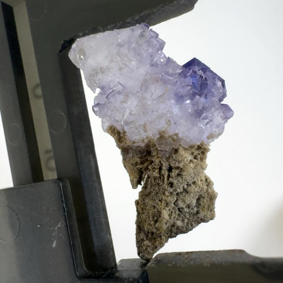 フローライト 天然石 メキシコ産 天才の石 台座付 天然石 パワーストーン フローライト 天然石 メキシコ産 天才の石 台座付 天然石