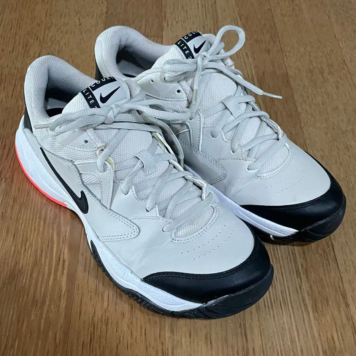 NIKE ナイキ テニスシューズ 270