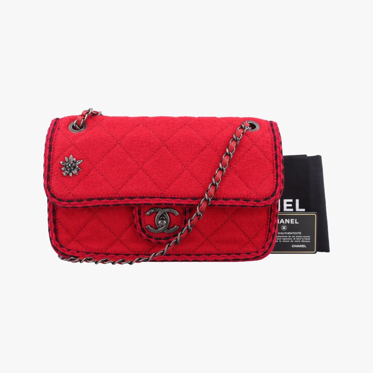シャネルChanelパリ ザルツブルク エーデルワイスチャームレッドウールA9292821374252