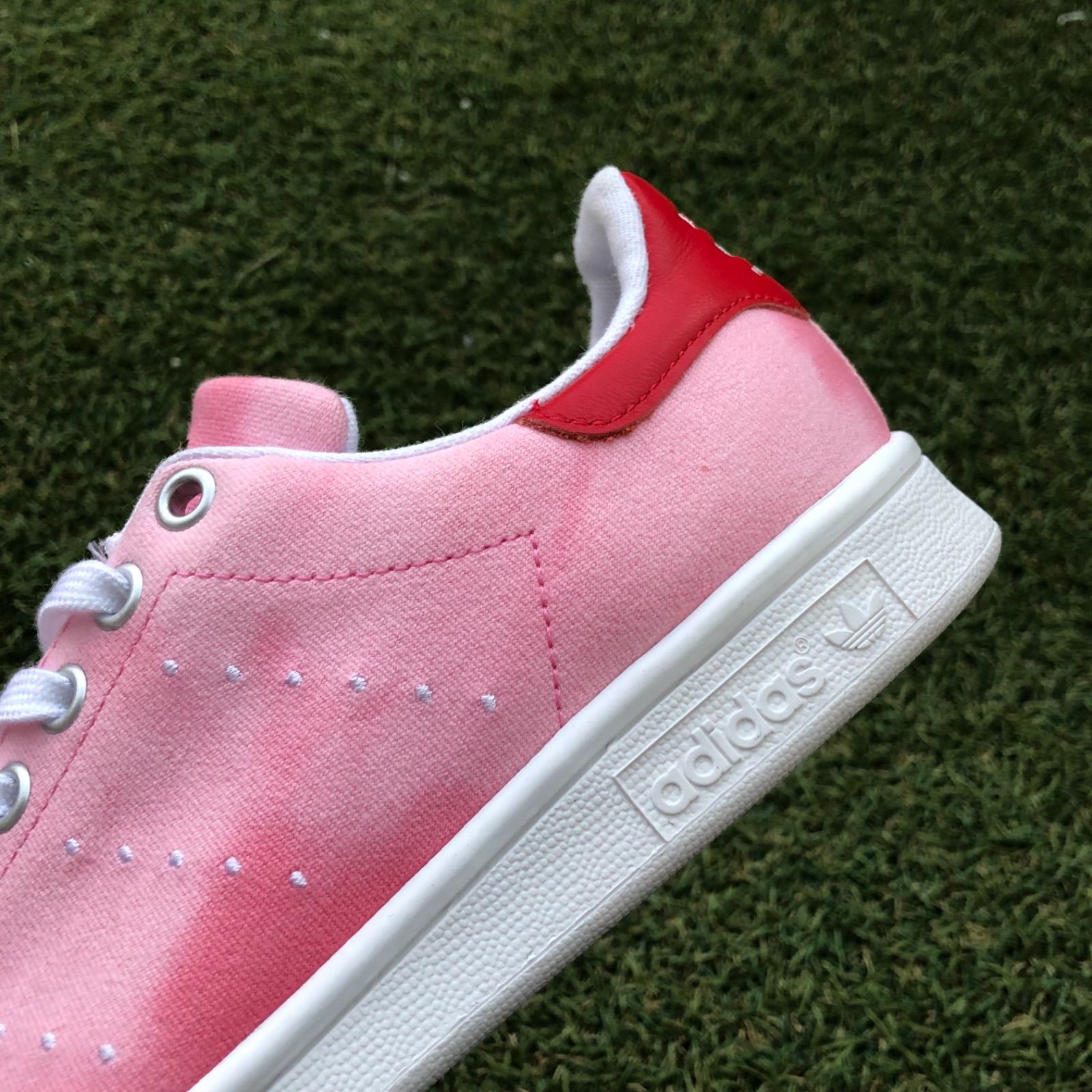 新品 adidas スタンスミス 24.5 ファレル コラボ レア アディダス adidas 良品 アディダス ×ファレルウィリアムス コラボ PW STAN