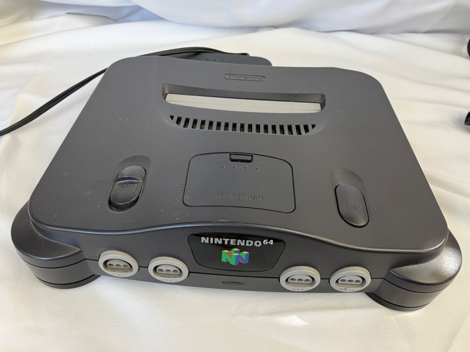 64本体
