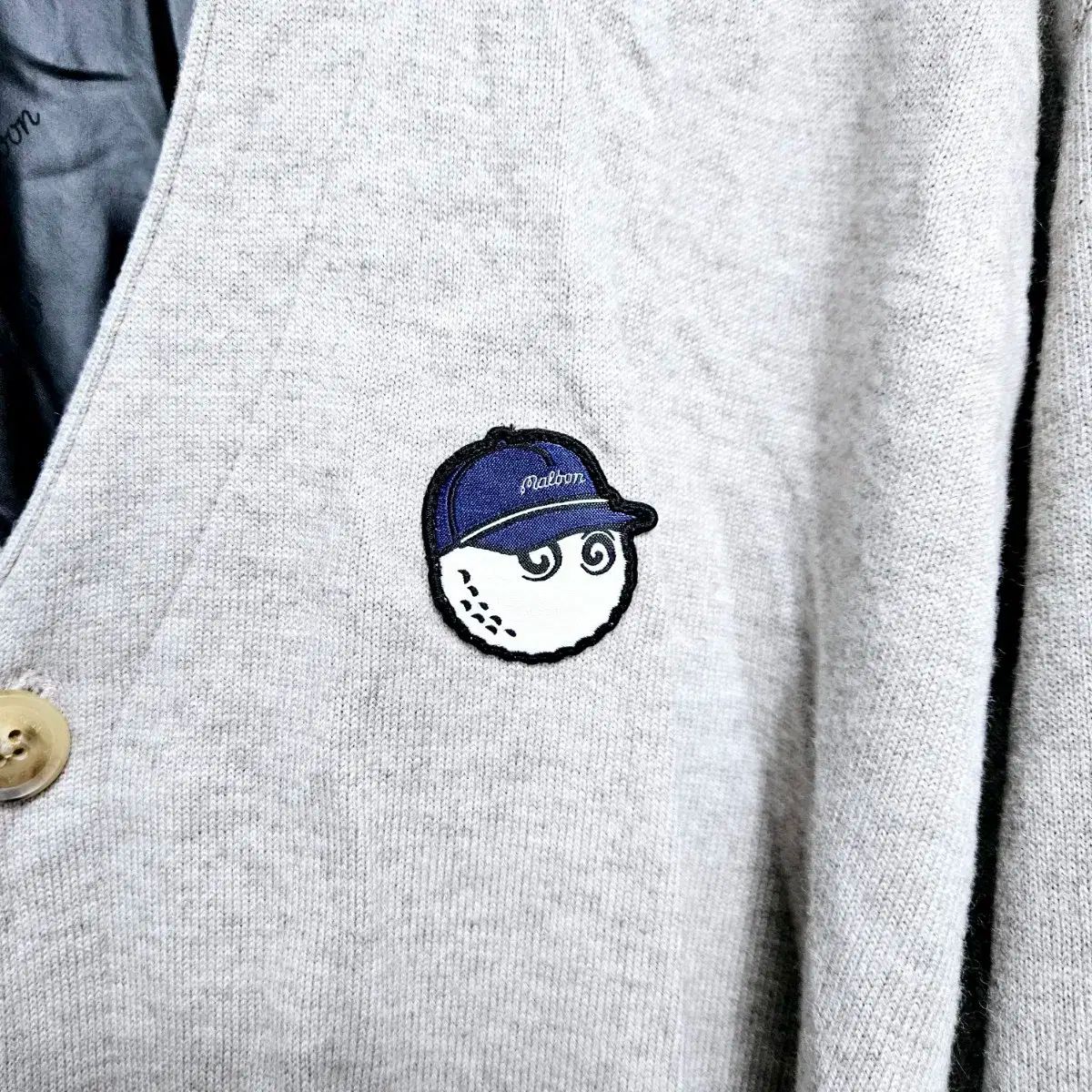 刺繍 カーディガン